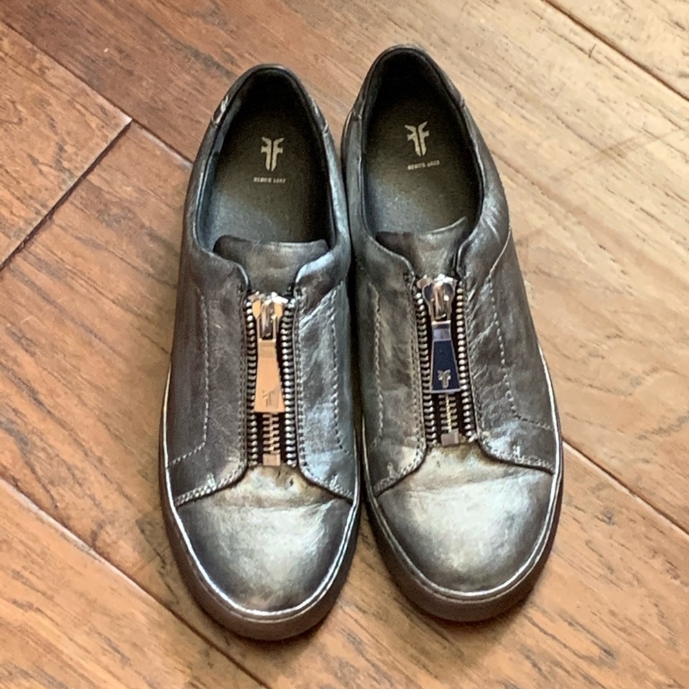 Frye Lena Zip Low Black Multi Size 7.5
